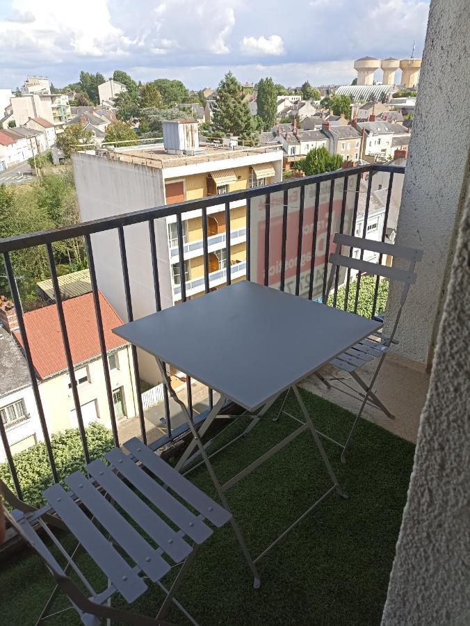 Appartement Un Temps Pour Soi à Châteauroux Extérieur photo